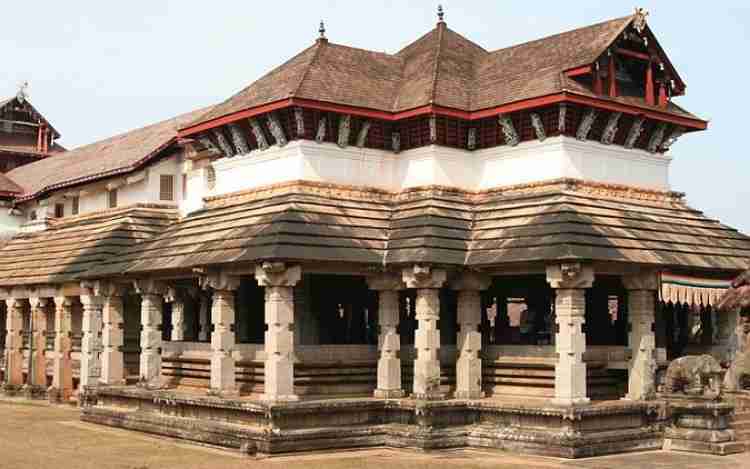 1000 pillar temple moodabidri