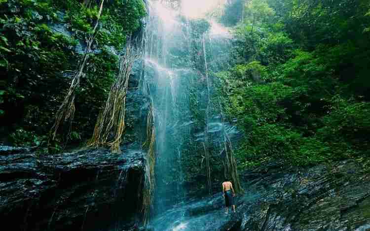 Hidlumane Falls