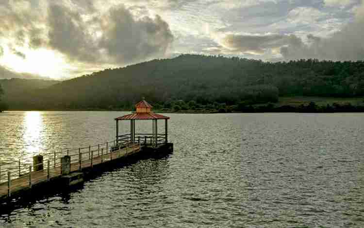 Hirekolale Lake, Chikmagalur