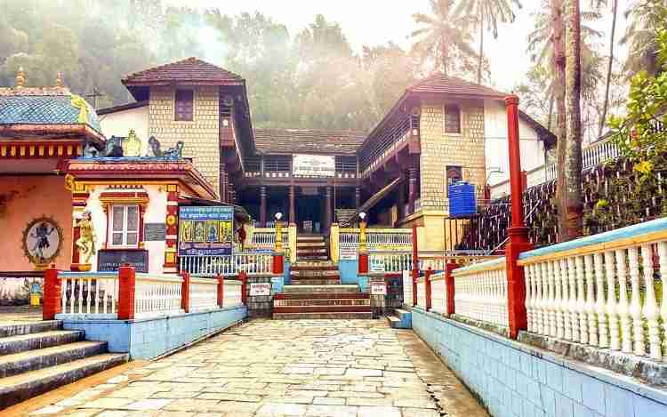 Kalaseshwara Temple Kalasa