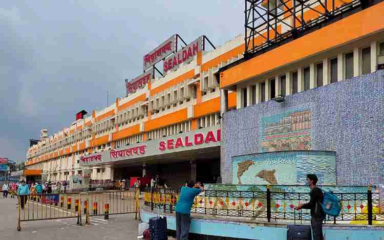 Second Largest Railway Station in India: Sealdah Railway Station